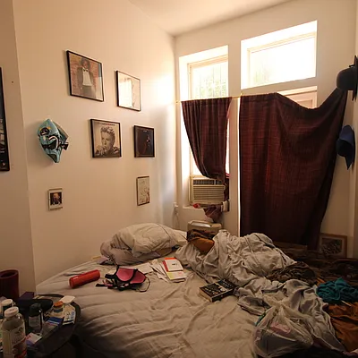 Rented by Nooklyn NYC LLC | media 25