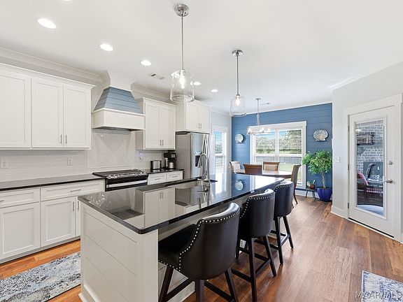 3rd image of 148 Preserve Ridge Ln