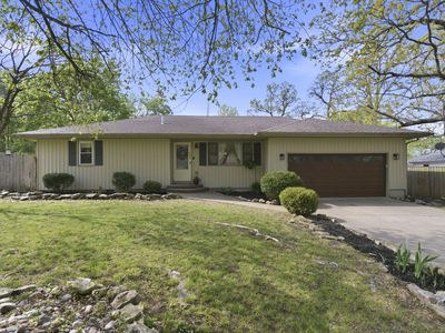 208 W Maple Street, Nixa, MO, 65714