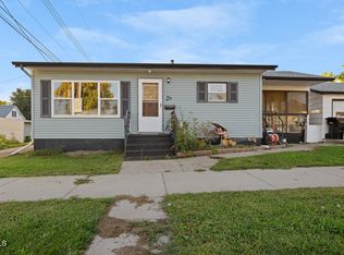 311 9th Ave W, Williston, ND 58801