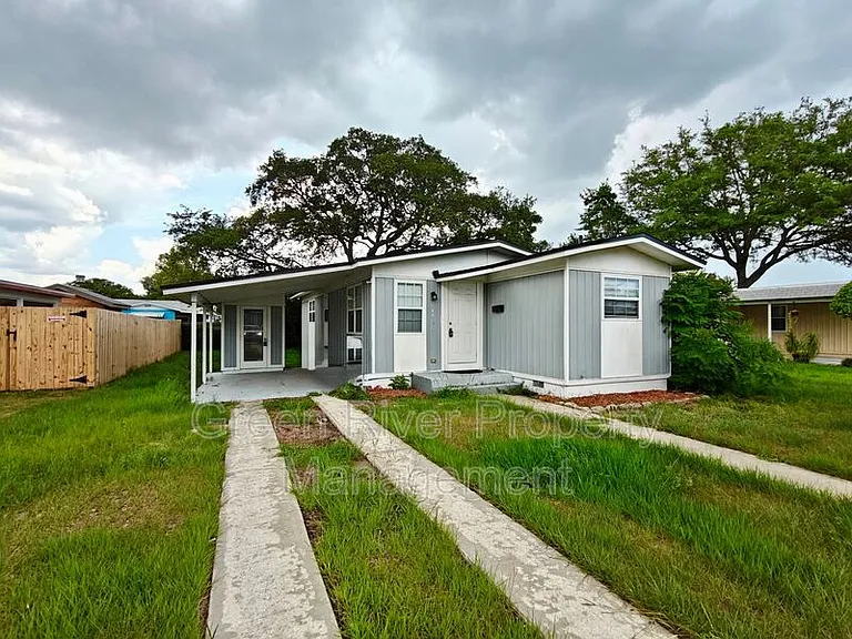 146 Phoenetia Dr — Photo 2
