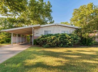 3820 E Kinkaid St, Wichita, KS 67218