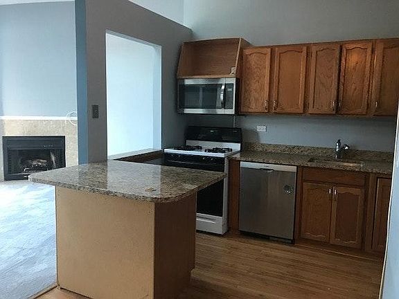 4th image of 375 Wilmington Dr Unit A