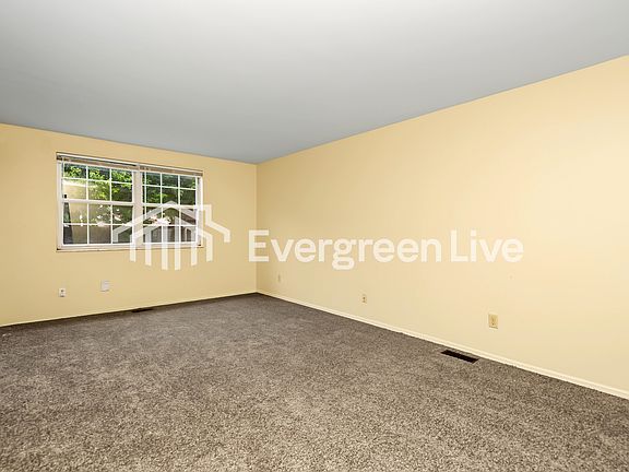 4th image of 8441 Eagle Pass Dr