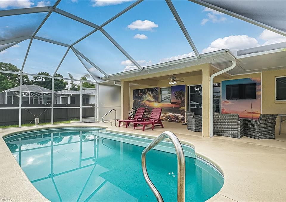 1st image of 670 Canal DR