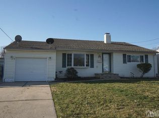 99 Cameo Pl, Colonia, NJ 07067