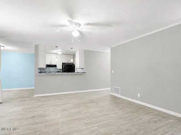 1313 Waters Edge Drive, Toms River, NJ 08753