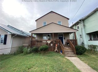 309 18th St, Dunbar, WV 25064