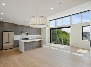 3855 26th St #4, San Francisco, CA 94131