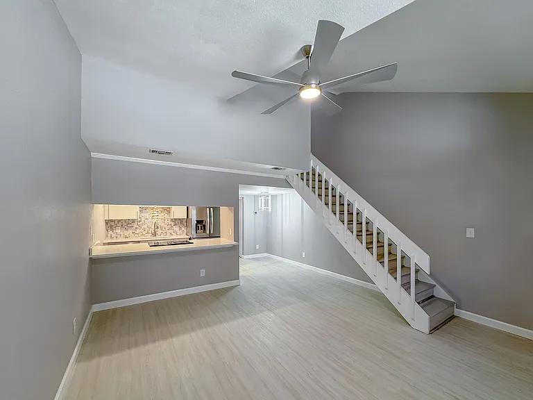 2465 Talco Hills Dr #C — Photo 10
