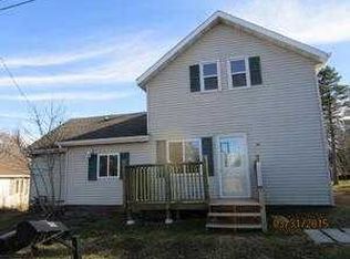 211 E Central St, Loyal, WI 54446