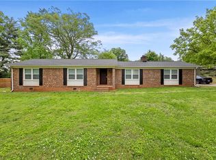 3306 Donnell St, Greensboro, NC 27405