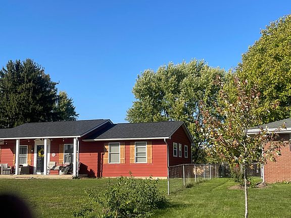 2nd image of 12424 Graham Dr