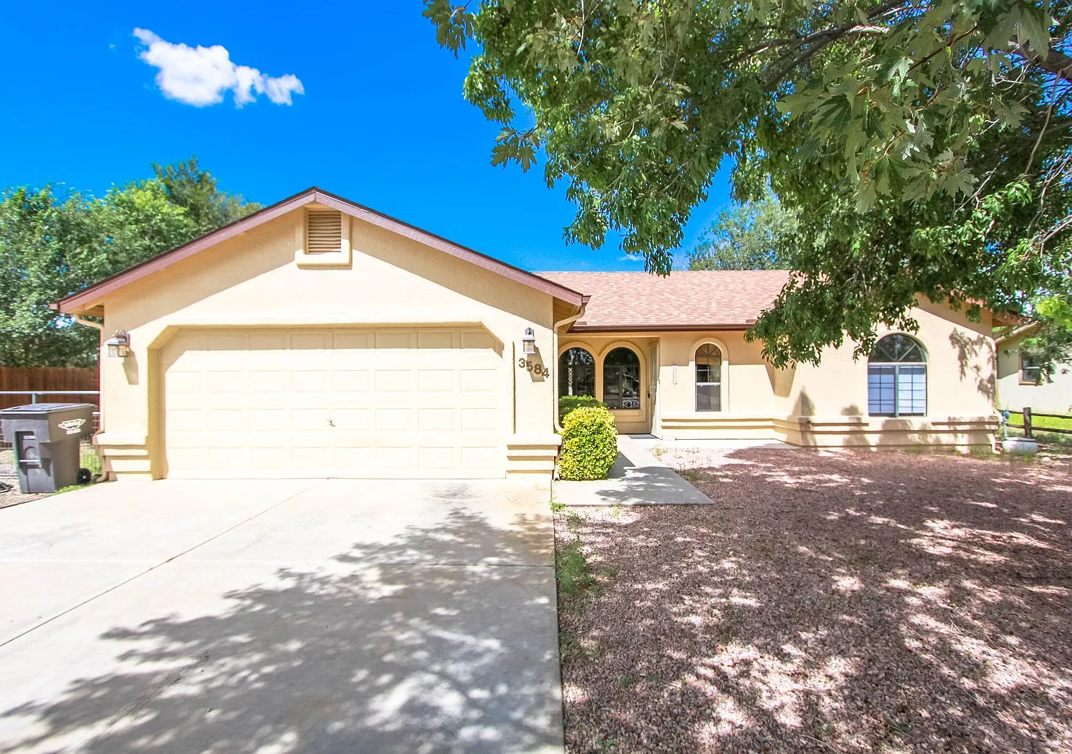 3 bedroom 2 bathroom home in Prescott Valley — Photo 1