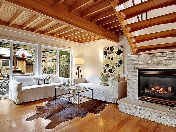 Great Room to Patio Entrance