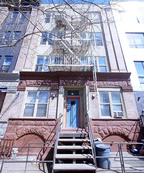 647 Franklin Ave #1RR — Photo 2