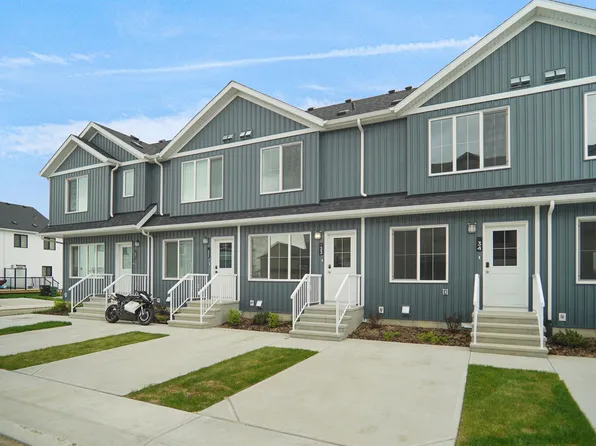 1009 Cy Becker Rd NW #33, Edmonton, AB T5Y 4A3