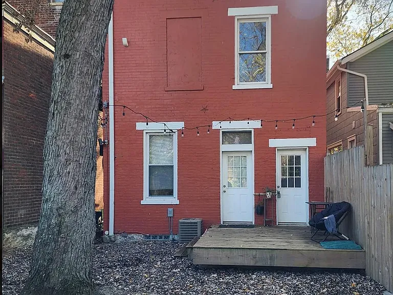 1418 Pullan Ave #1 — Photo 12