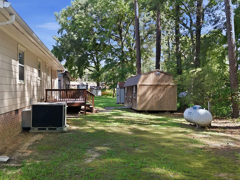 516 Keith St — Photo 13