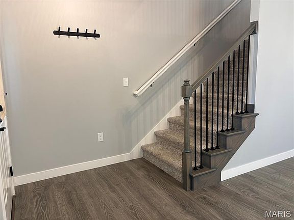 4th image of 3521 Chippewa Dr