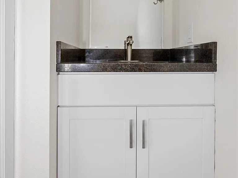 355 Country Club Circle — Photo 21