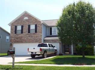 2749 Winding Creek Ln, Greenfield, IN 46140