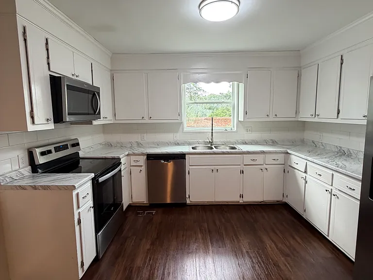 2881 Lumpkin Rd — Photo 8