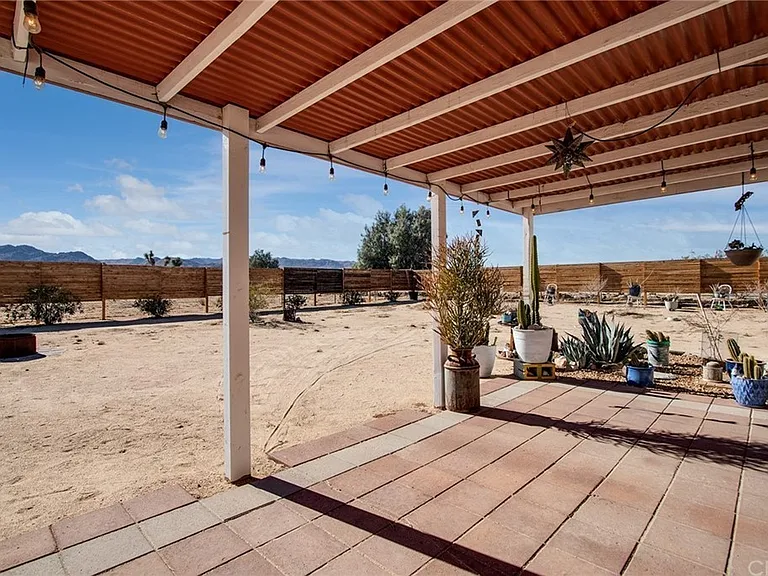 63319 Jadeite St — Photo 18