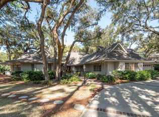 14 S Beach Ln, Hilton Head Island, SC 29928