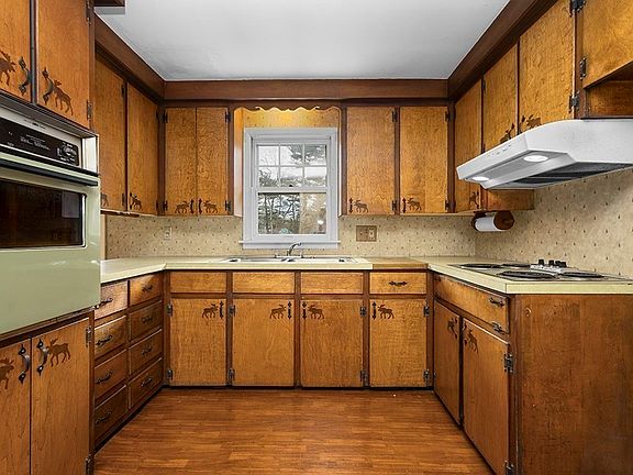 4th image of 144 Glendale Rd