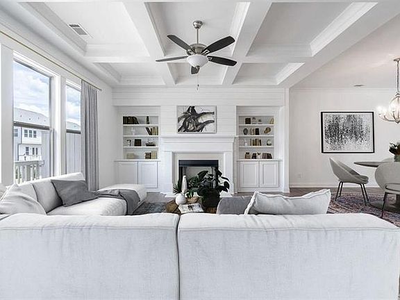 2nd image of 2423 Skyland Way #70