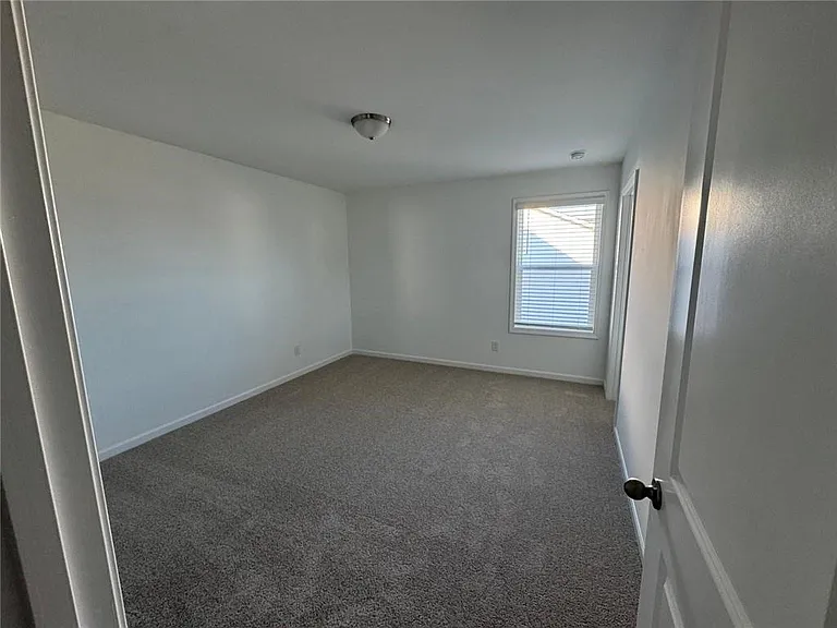 30 Everly Way — Photo 7