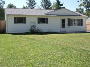 725 Stanford Ave, Elyria, OH 44035