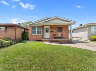 1233 Riverview Ave, Monroe, MI 48162