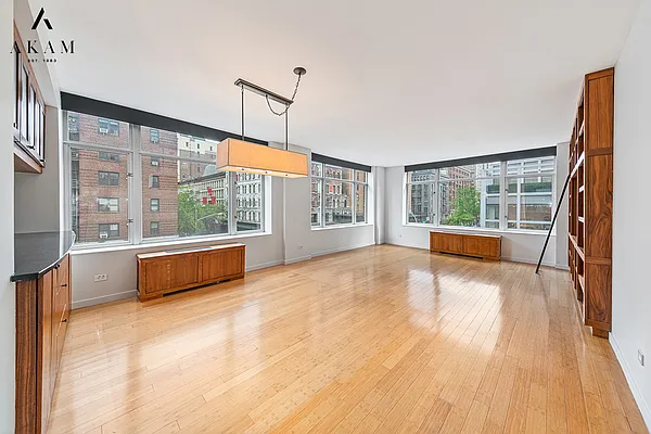 Rented by Akam Sales and Brokerage | media 4