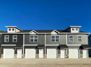 1039 Glenkirk Dr, Clarksville, TN 37042