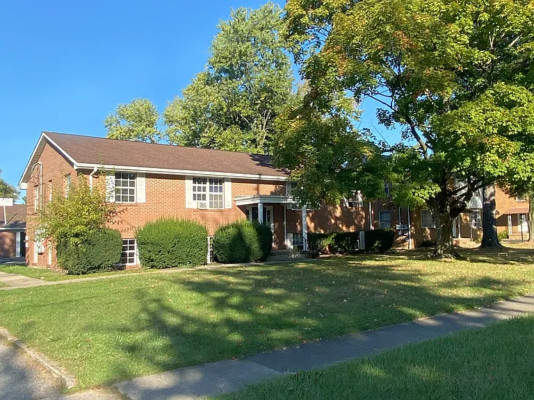 2661 South St SE #J — Photo 27