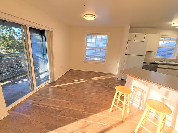 3rd image of 24018 26th Pl S #301