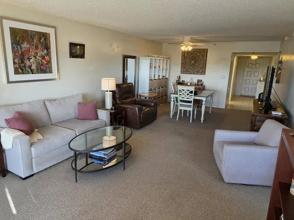 3510 OAKS Way #807, Pompano Beach, FL 33069