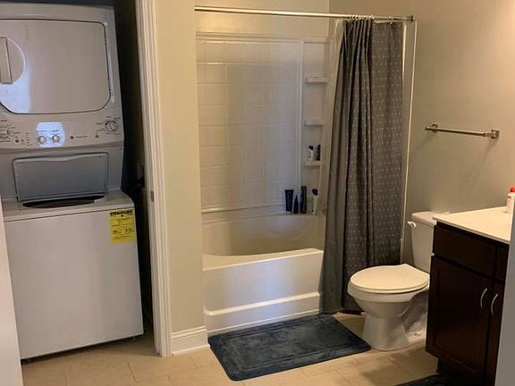 2nd image of 140 Town Square Cir Unit 301