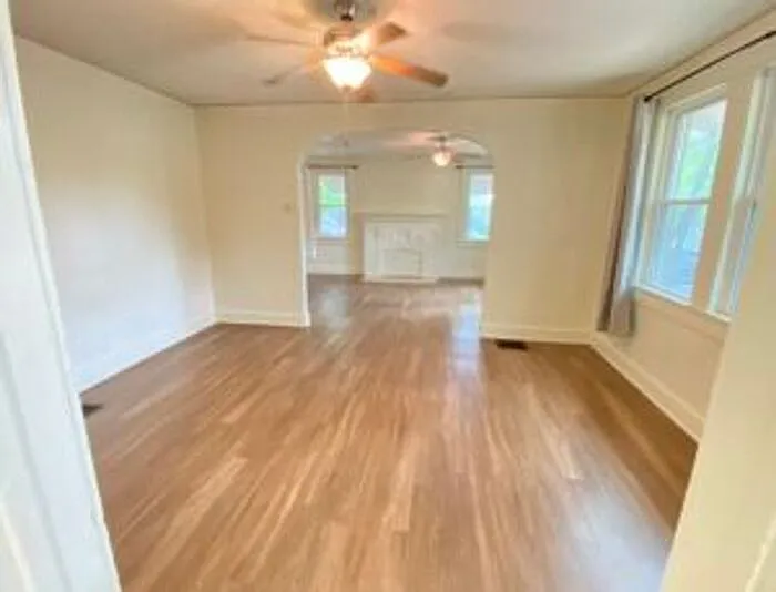 19 Hollywood Ct — Photo 5