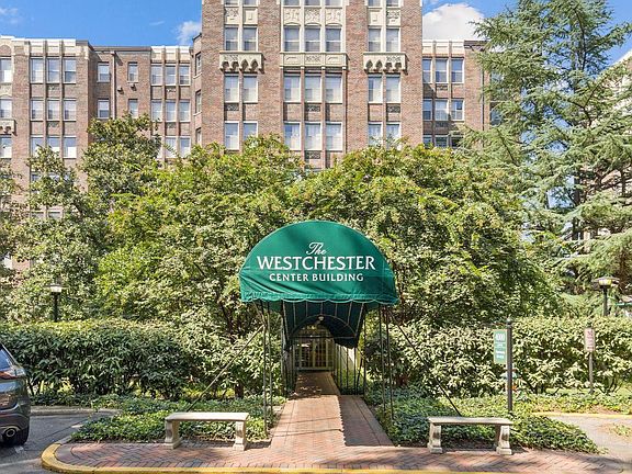 3rd image of 4000 Cathedral Ave NW APT 216B