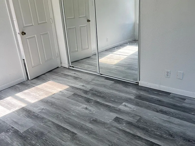 824 Oak Grove Ln #0 — Photo 6