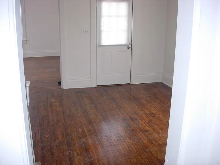 721 S Blanchard St — Photo 4