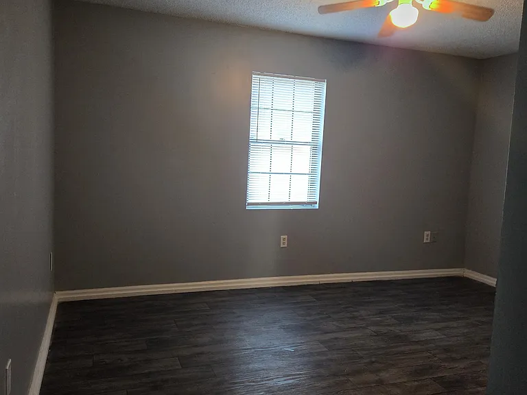 4738 W Oglethorpe Hwy — Photo 9