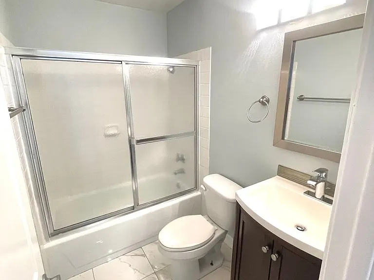 1029 Mira Mar Ave — Photo 10