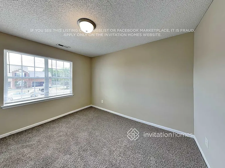171 Golding Dr — Photo 17