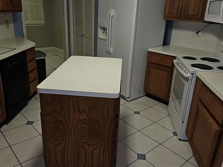 3607 Duncaster Dr — Photo 14