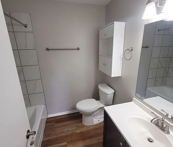 127 Abbey Ln #C7 — Photo 8