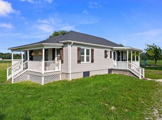 31 Cave Farm Rd, Troy, MO 63379